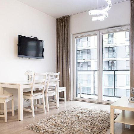 Wola Glamour Apartment Варшава Экстерьер фото